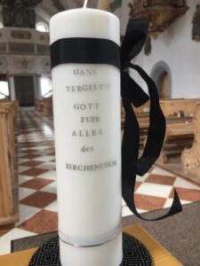 Grabstätte am Ötzer Friedhof